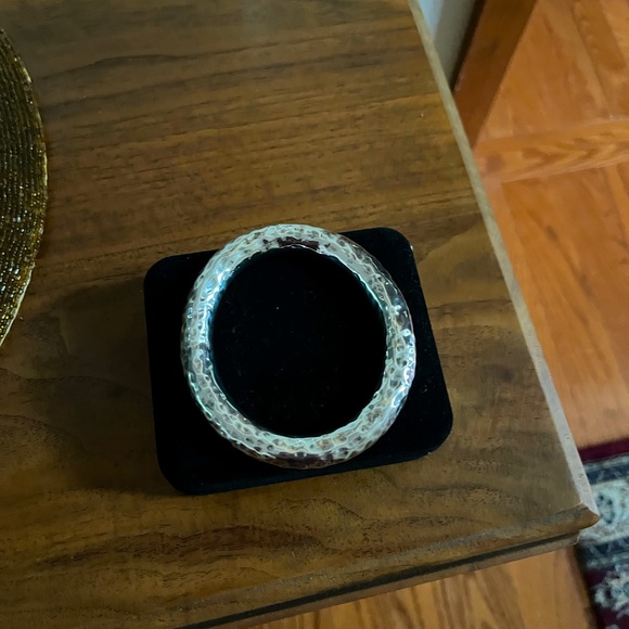 Thick chunky silver bangle bracelet is solid silver with 925 engraved in metal. - Picture 3 of 4